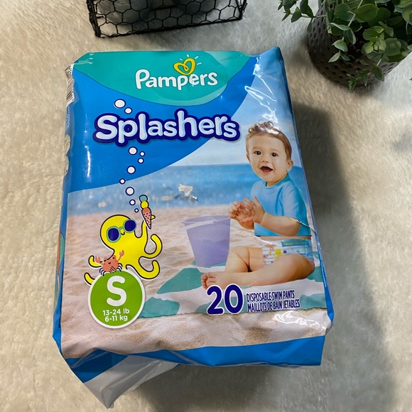 pampers swim diapers